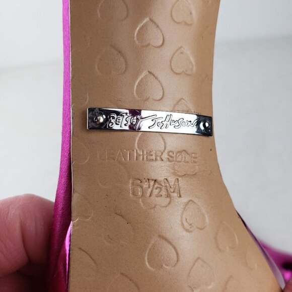 Betsey Johnson Stiletto Heels Strappy Fuschia Pink Rhinestone Bow Size 6.5 - Picture 9 of 14